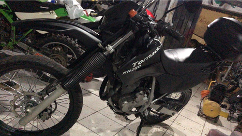 Imagem 1 de 7 de Honda Xr 250cc