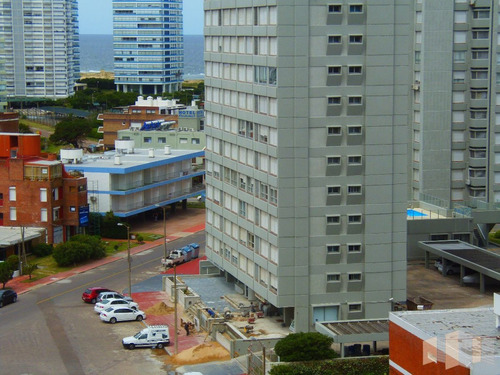 Imagen 20 de 30 de Apartamento En Punta Del Este, Brava