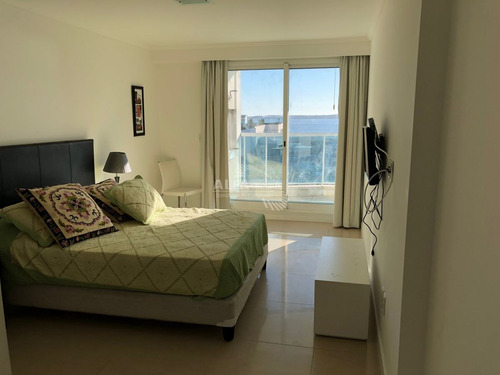 Imagen 8 de 30 de Apartamento, 2 Y 1/2 Dormitorios, Punta Del Este, Mansa, Venta
