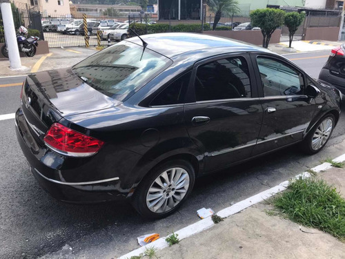 Fiat Linea 2013 1.8 16v Absolute Flex Dualogic 4p