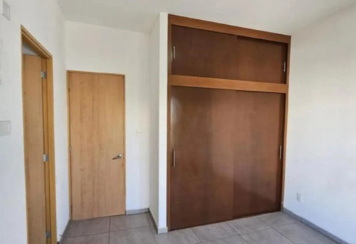 Casa En Venta, Col. San Miguel Totocuitl, Toluca Lr17