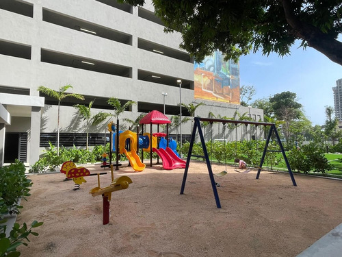 ¡apartamento De Lujo En Alquiler Con Amenidades De Resort!