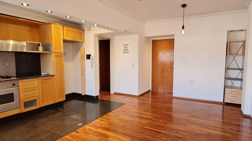 Imagen 2 de 11 de Departamento En Venta En Caseros