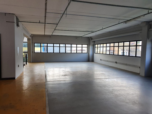 Imagem 7 de 16 de Galpão Á Venda Ou Para Alugar, 750m², No Polvilho, Cajamar-sp. - Ga0002