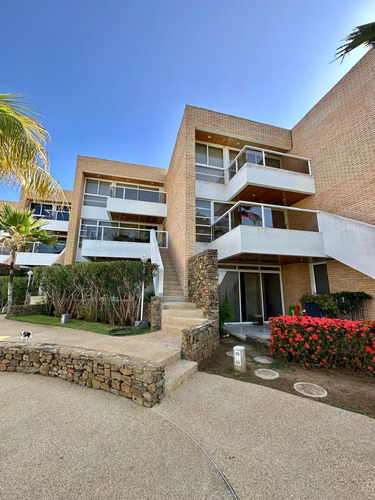 Apartamento Duplex Plaza Real