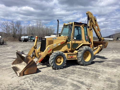 Retroexcavadora Caterpillar 426 Año 96 Tracción 4x4