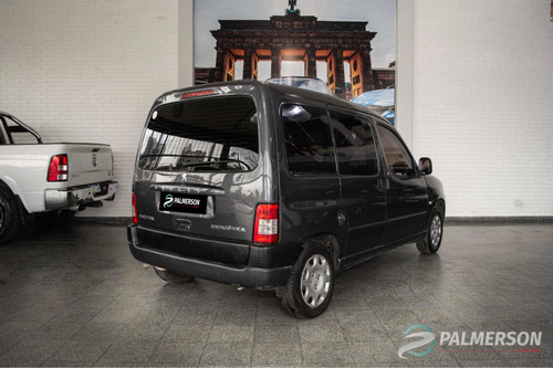 Imagen 8 de 13 de Peugeot Partner Patagónica 2013 1.4