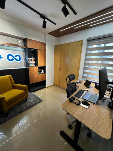 Apartamento Remodelado En Venta En Lomas De Los Mangos Atm