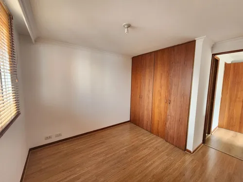 Apartamento En Venta En Los Balsos. Cod V11997