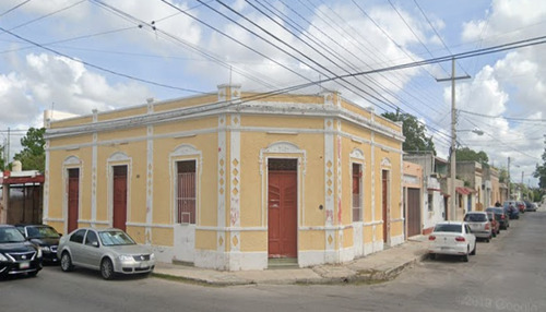 Venta De Casa En Calle 47, Centro, Merida, Yucatan. Oe