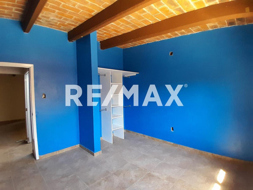 Casa En Venta En Santa Rosa Jauregui