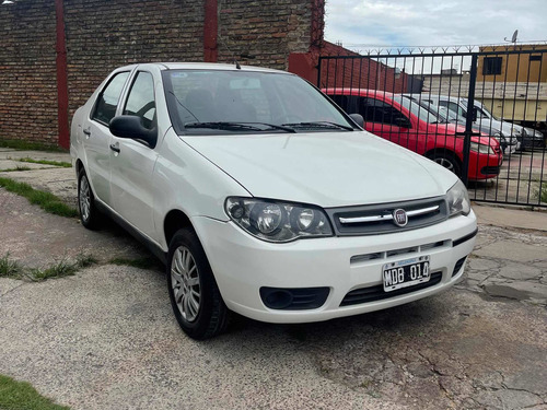 Imagen 2 de 4 de Fiat Siena 2013 1.4 Fire Da