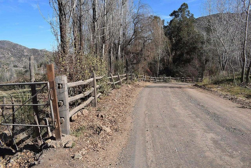 Preciosas Parcelas En San Francisco De Los Andes