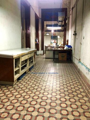 Local En Venta En Cordón Norte 420m2