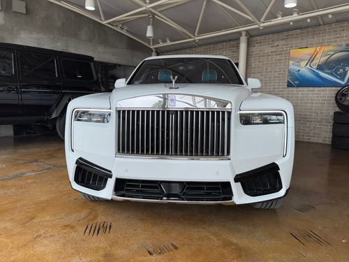 Rolls Royce Cullinan 2025