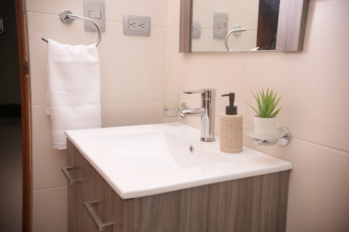Apartamento En Alquiler Amueblado, Urb. Fernandez