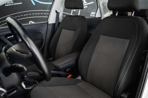 Imagen 11 de 14 de Volkswagen Vento Comfortline Plus L4 1.6l Abs Ba Ac Tip 2020