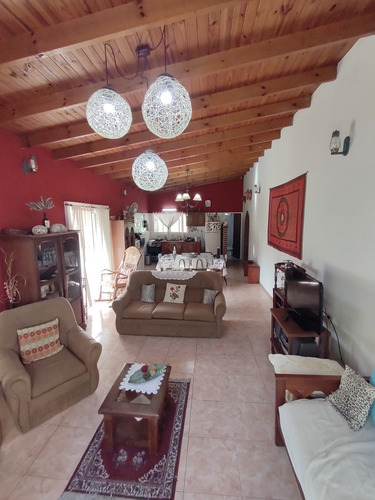 Imagen 9 de 11 de Casa Quinta En Alquiler (barrio El Rodeo)