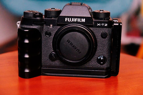 Câmera Fujifilm Xt-2 - Corpo (semi-nova E Super Conservada)