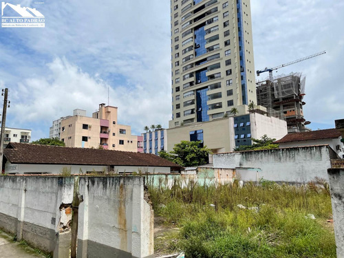 Imagem 3 de 7 de Terreno À Venda - Centro, Balneário Camboriú/sc - 469