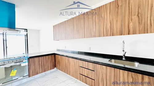 Casa Nueva En Venta Fracc. Adamar Tlajomulco