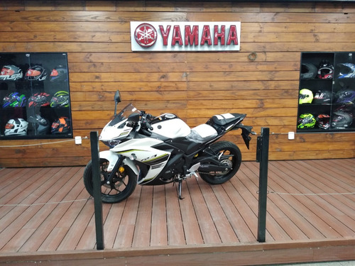 Yamaha R3 Blanca Año 2017 Recibo Permutas