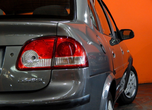 Imagen 5 de 16 de Chevrolet Classic Corsa Ls Spirit 1.4 - Unico Dueño