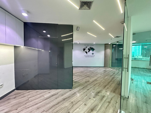 La Castellana/torre La Castellana/oficina 80m2/en Alquiler.