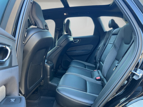 Volvo XC60 2.0 T8 HYBRID R-DESIGN AWD GEARTRONIC