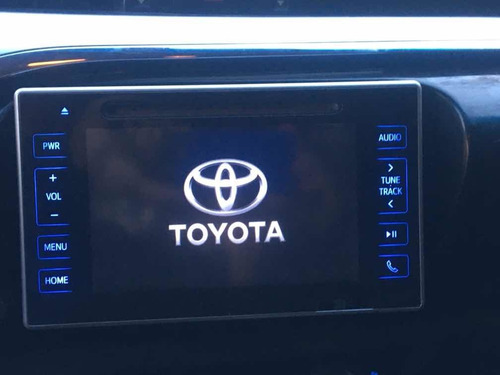 Toyota Hilux 2.8 Cd Srv 177cv 4x4 2016
