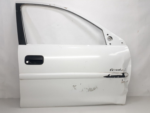 Puerta Delantera Der Chevy Confort C2 Con Detalles 