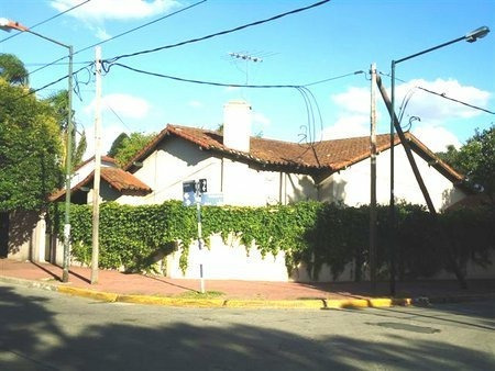  Todo En Planta Baja, Lindisimo Jardin, Impecable 