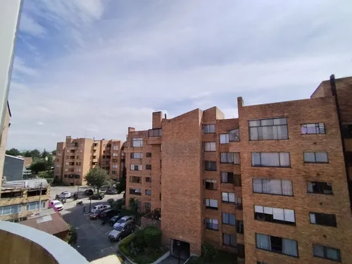 Apartamento En Venta En Modelia. Cod V16411