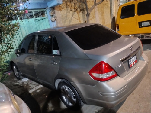 Nissan Tiida 1.8 Sense Sedan Mt