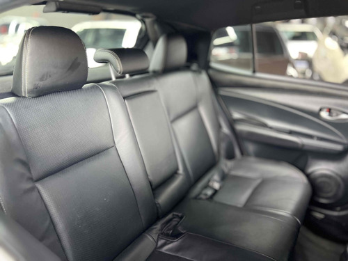 Toyota Yaris 1.3 16V FLEX XL LIVE MULTIDRIVE