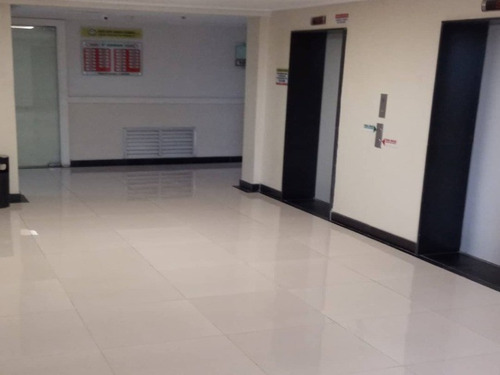 Imagem 4 de 8 de Sala Comercial De Excelente Localização - Sa00005 - 69732165