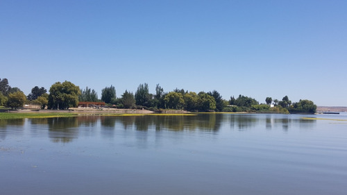 Excelente Casa En Bahía Chila Con Lancha Incluida