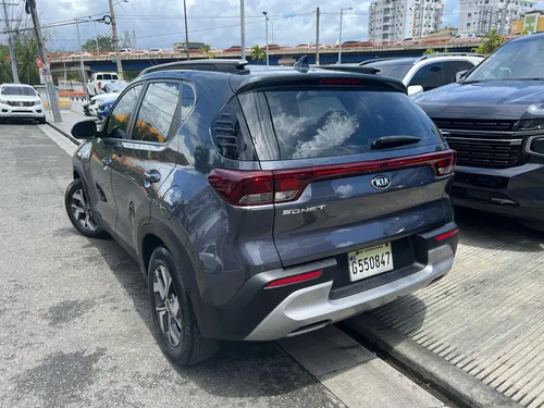 Kia Sonet 2022 En Piel