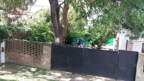 Terreno En Venta En 13 E/ 518 Y 519 Ringuelet - Alberto Dacal Propiedades