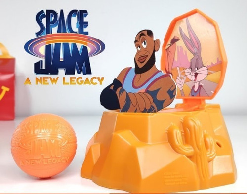 Figura Space Jam New Legacy Lebron & Bug Bunny Mc Donalds