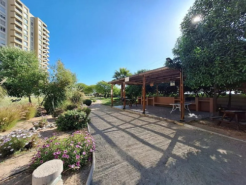 Departamento En Condominio Palmas De Peñuelas, Coquimbo