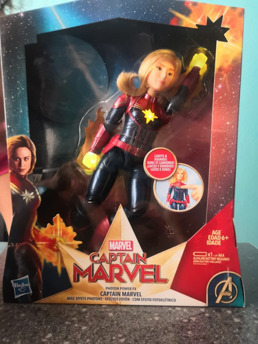 Muñeca Figura Acción Capitana Marvel Electrónica Hasbro