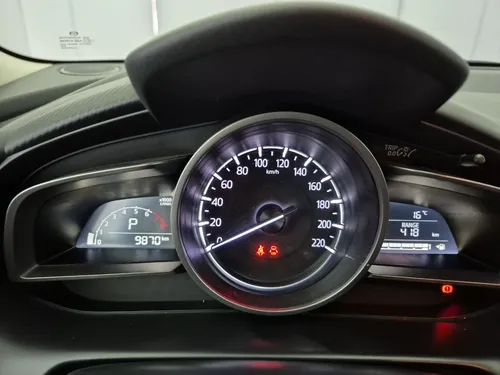 Mazda Touring edición carbón edition 1.5