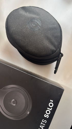 Audífonos Beats Solo3 Wireless Matte Black On-ear Negro (Usado)