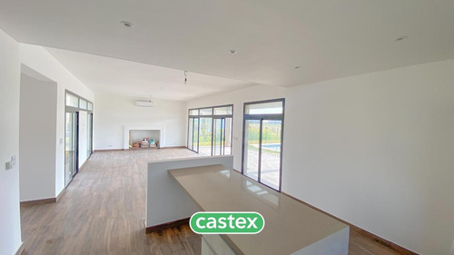 Imagen 26 de 30 de Oportunidad! Casa En Venta En Terralagos, Canning