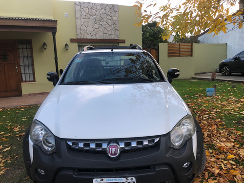 Fiat Strada 1.6 Adventure Cd