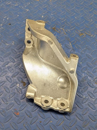 Base Soporte Multiple Admision Almera 2003/2005 Original 1.8 (Usado)