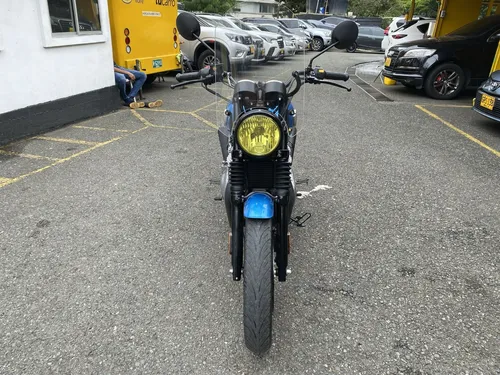 Royal Enfield Interceptor Int 650 2023