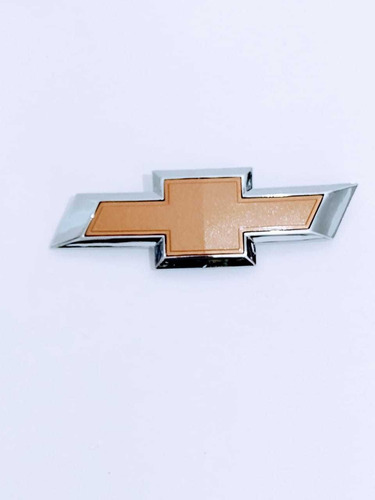 Emblema Parrilla Chevrolet Trax 2013-2017