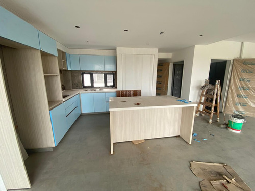 Venta De Piso 4 Ambientes Saenz Peña